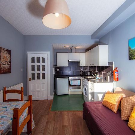 Old Town Apartments By The Castle Edinburgh Ngoại thất bức ảnh